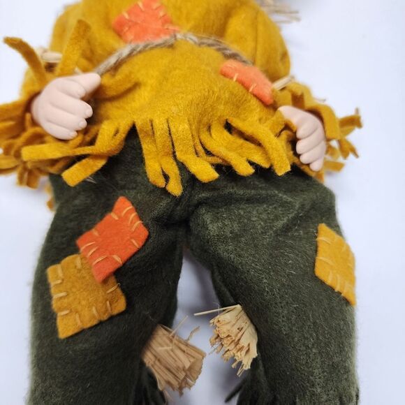 Vintage 11" Scarecrow Porcelain Doll from Cracker Barrell with Box - Picture 6 of 9